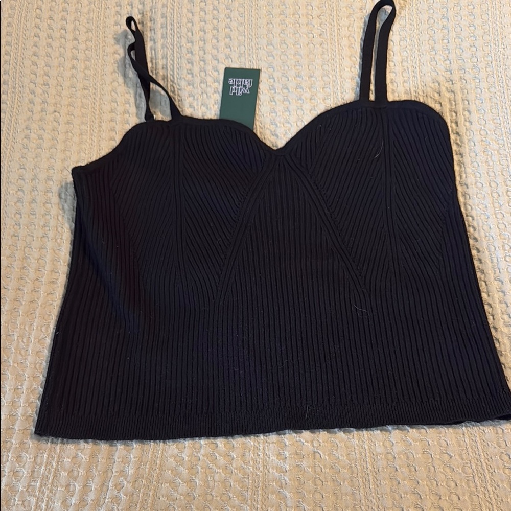 Stylish Black Ribbed Top